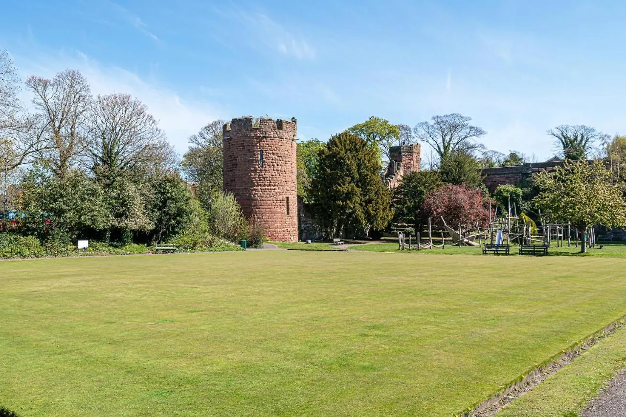 Tower View Apartment Chester